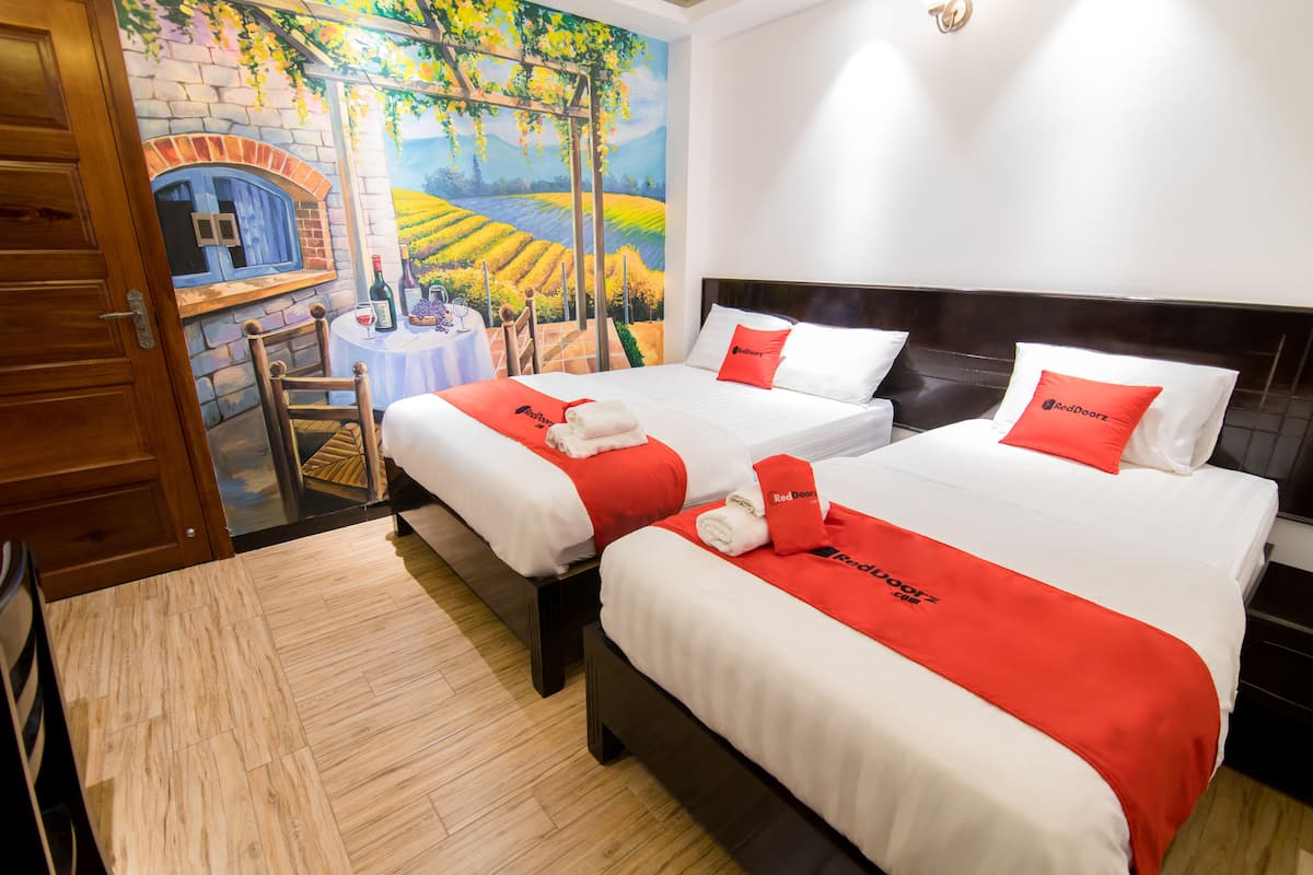 Minibar, desk, free WiFi, bed sheets