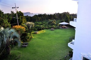 Exterior - White Castle (Seogwipo)