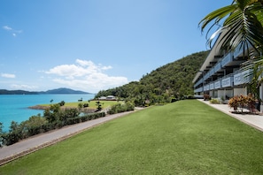 Beachfront, 1 Bedroom, 1 Buggy Included | Water view