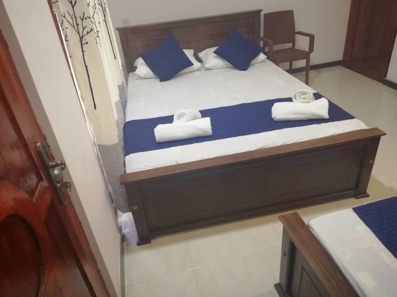 Family Room | Soundproofing, free WiFi