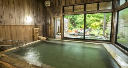 Nikko Toshogu Koyoen