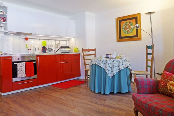 Zimmer, Möbel, Fussboden, Eigentum, Interior Design, Gelb, Gebäude, Haus, Holzboden, Laminatboden