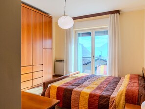3 habitaciones, cuna de viaje y wifi gratis 
