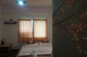 Standard Double Room with Fan | Kostenloses WLAN