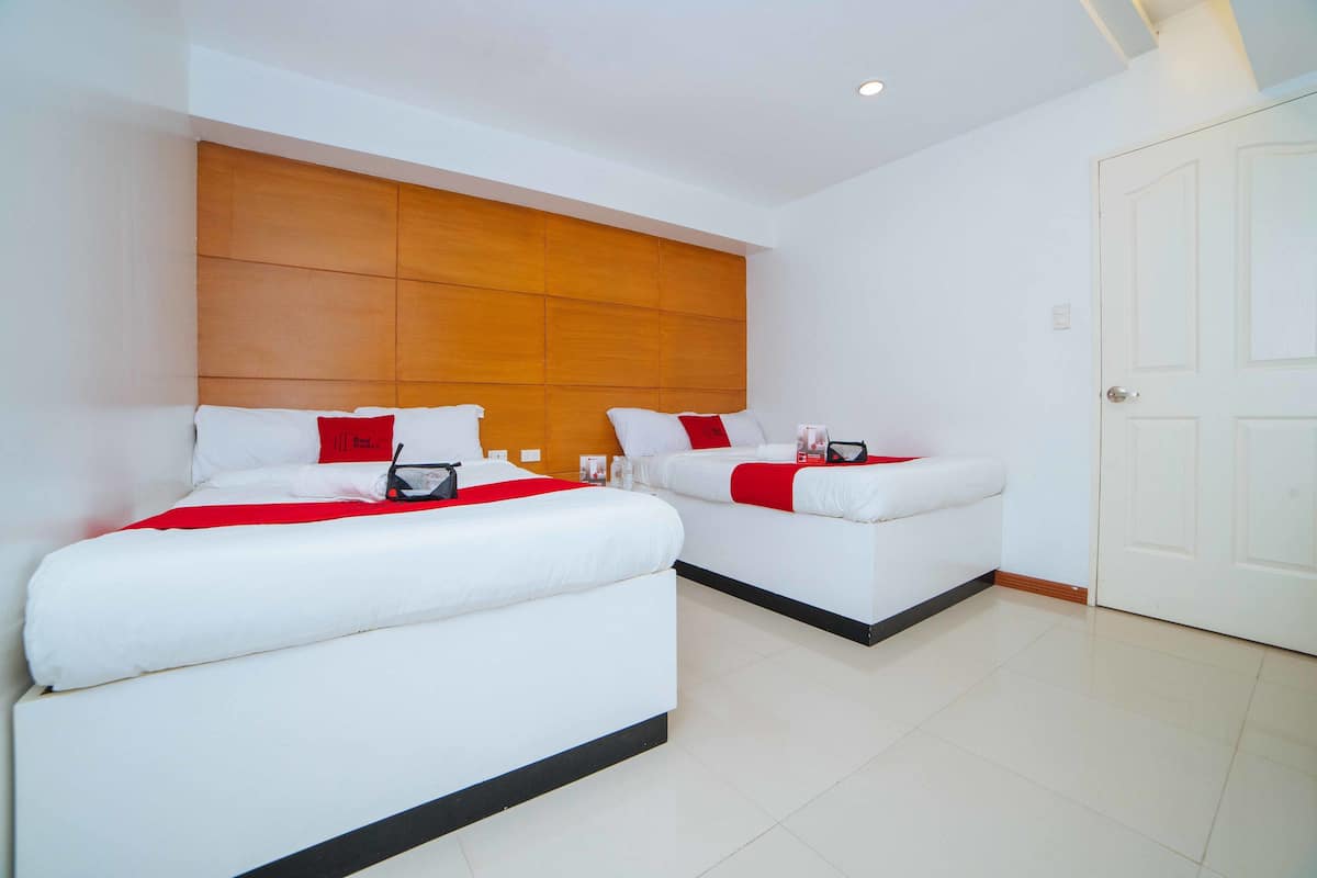 1 bedroom, free WiFi, bed sheets
