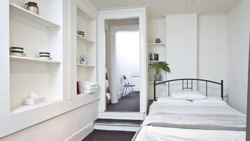 Basic Room, 2 Bedrooms