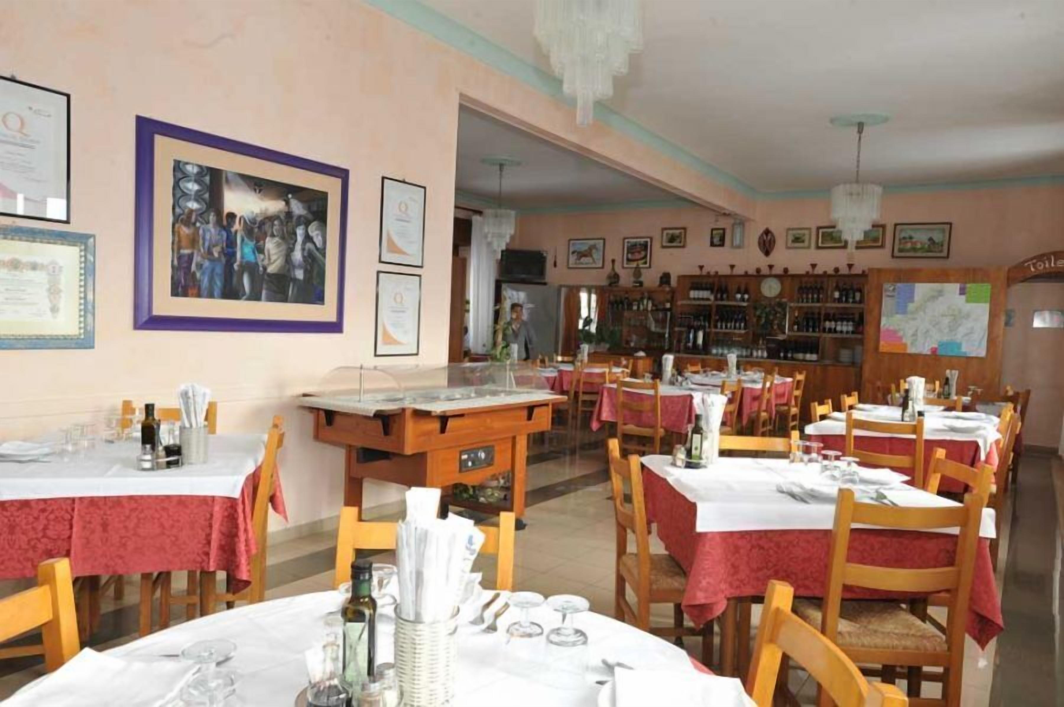restaurant