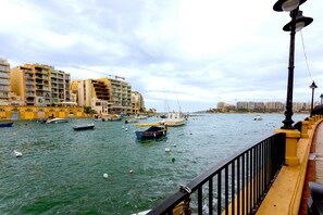 City Apartment (4068. Olivier) | Street view - Saint Julian's - Spinola Bay Apartment (St. Julian's)