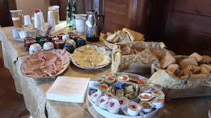 Buffet - Hotel Pietrapanna (Calvello)