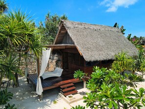 Executive Bungalow, 1 Queen Bed, Sea View, Oceanfront | 1 bedroom, premium bedding, in-room safe, desk - Loedi Bungalows Rote (Rote Island)