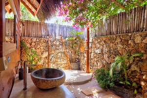 Ducha, cabezal de ducha tipo lluvia, artículos de tocador gratuitos