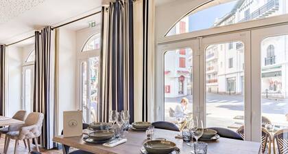 MADISON Saint Jean de Luz - Handwritten Collection