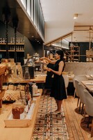 Se ofrece un desayuno bufé todos los días (por un coste adicional)