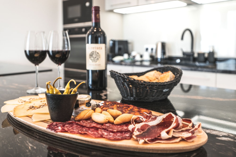 Hotel Madison by null