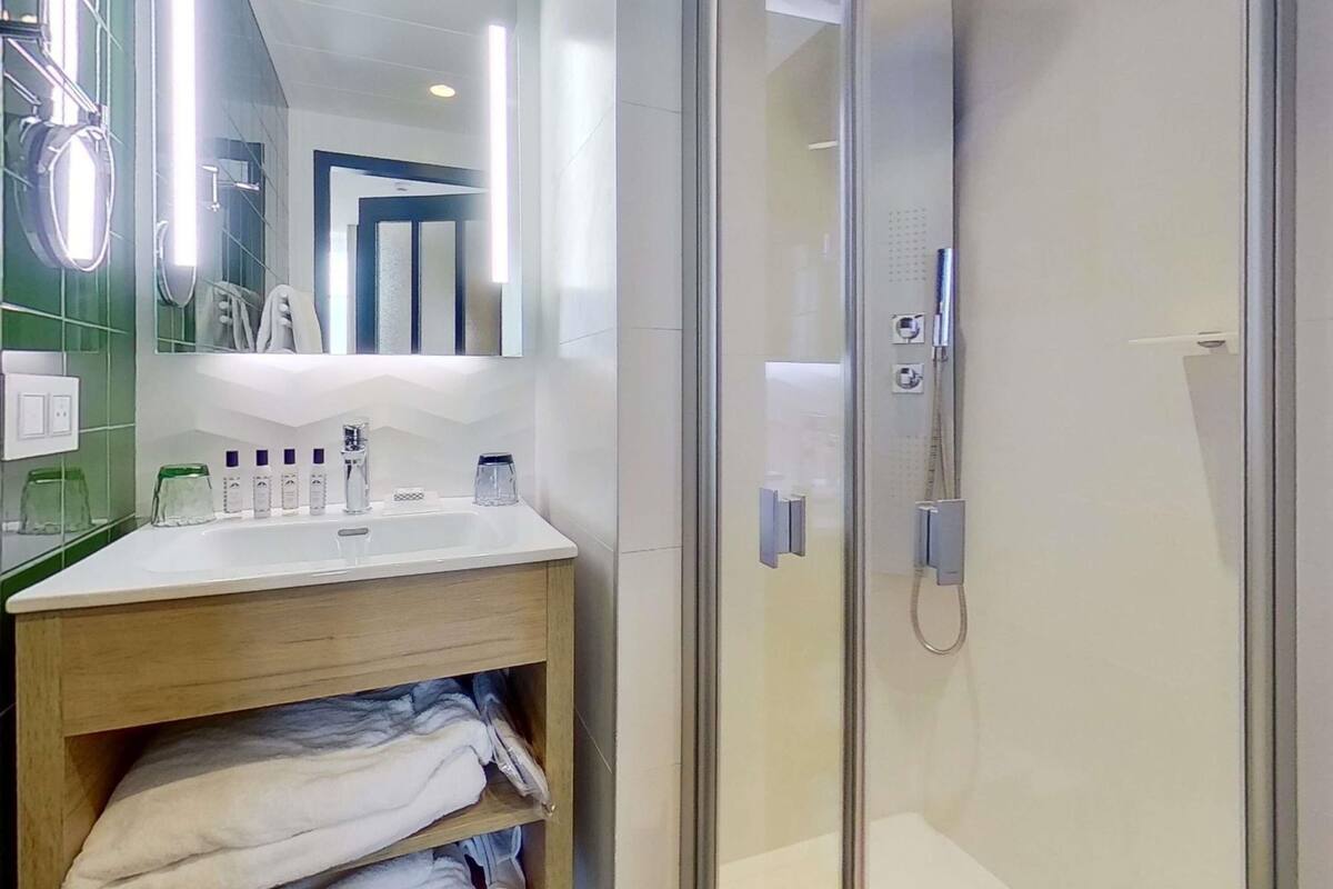 1 habitación, ropa de cama de alta calidad y colchones Tempur-Pedic
