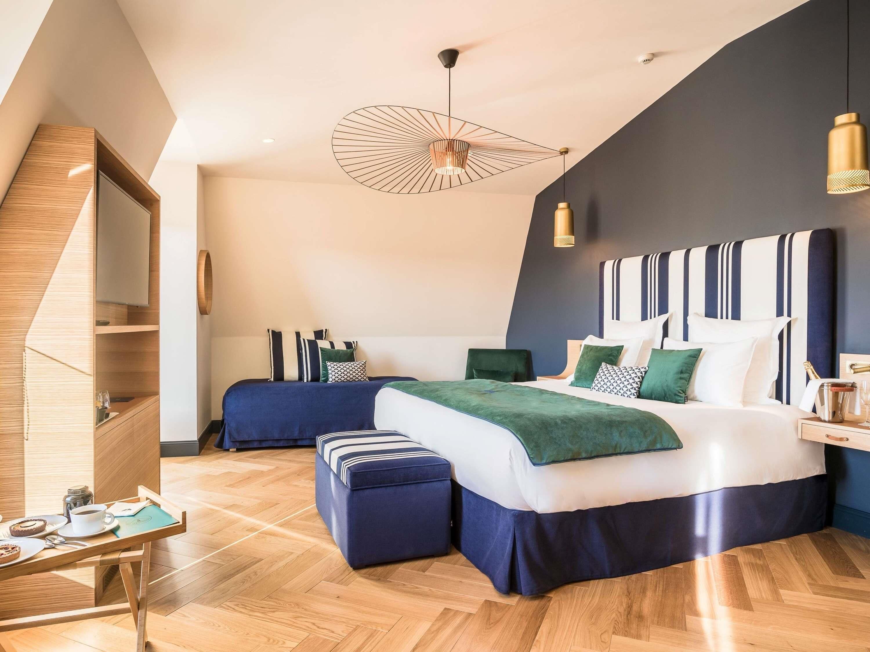 1 chambre, literie de qualité supérieure, matelas Tempur-Pedic, minibar