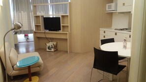 开间 | 起居区 | 电视