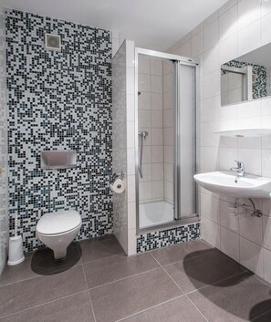 Shower - Landgasthof Hotel Röfleuten (Pfronten)