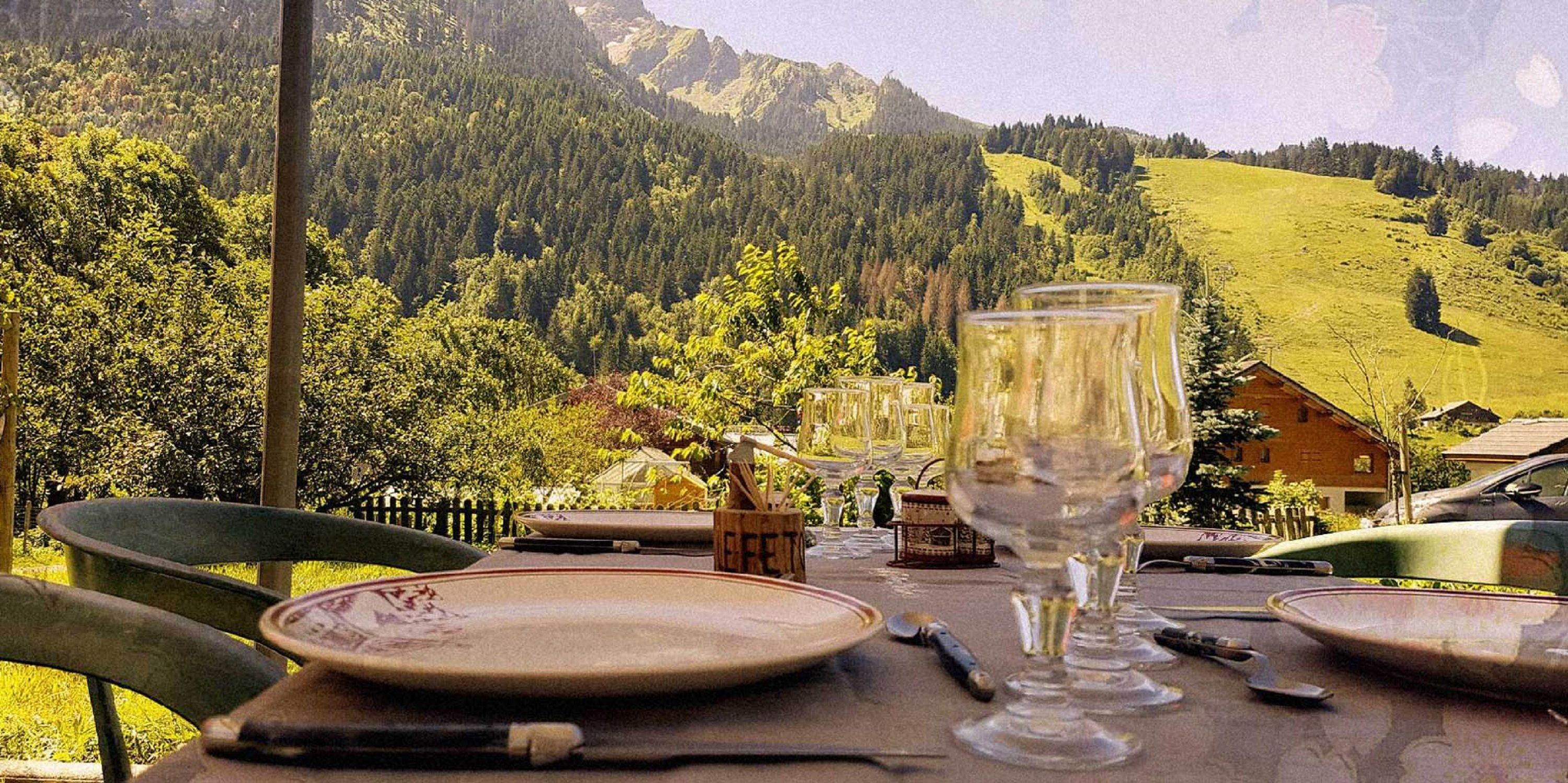 Lunch and dinner served, local cuisine