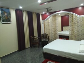 Deluxe Double Room, 1 King Bed, Non Smoking