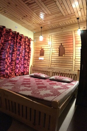 Deluxe Double Room, 1 Queen Bed, Non Smoking - Hotel New Payal (Nainital)