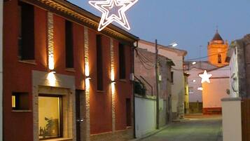 Front of property – evening/night