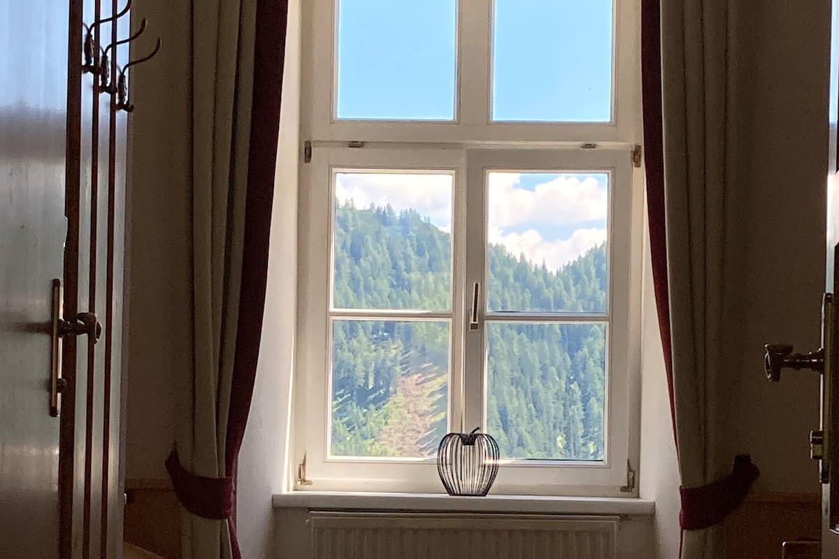Standard-Zweibettzimmer