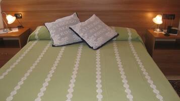 Desk, free WiFi, bed sheets