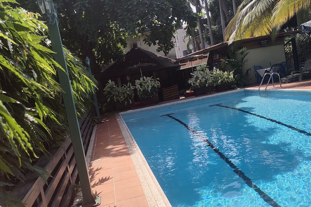 Manuela Residente Resort