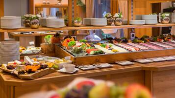 Daily buffet breakfast (EUR 18 per person)