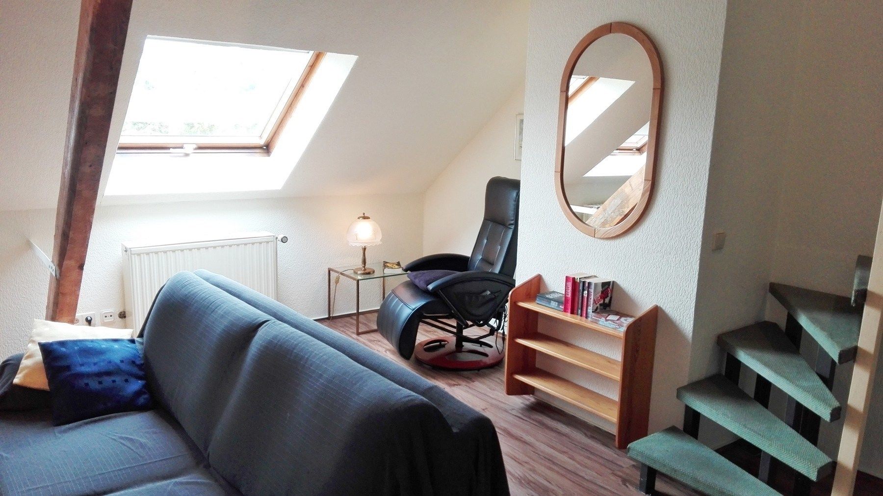 studio | living area | flat-screen tv