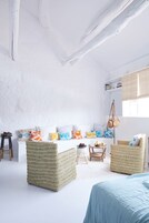 Family Duplex, Multiple Beds, Non Smoking | Individually decorated, individually furnished, desk, laptop workspace