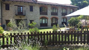 Fachada del alojamiento