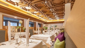 Unclassified image, 5 of 65, button - Design & Wellness Hotel Alpenhof (Flachau)