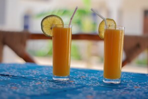 Petit déjeuner anglais compris tous les jours