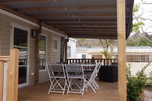 Apartment | Terrace/patio - Mobilhome en bord de bassin à Arès (Juvigné)