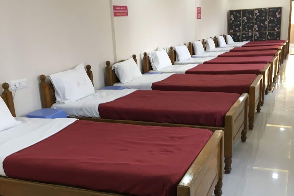 Egyptian cotton sheets, premium bedding, down comforters