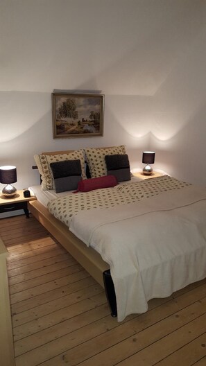 책상, 암막 커튼, 무료 WiFi, 침대 시트