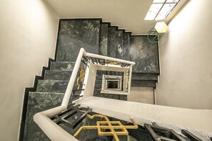 Staircase - Aishwarya Le Royal (Mysore)