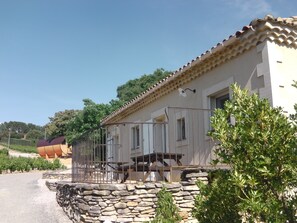 Esterni