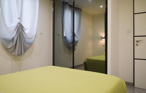 1 bedroom, free WiFi, bed sheets