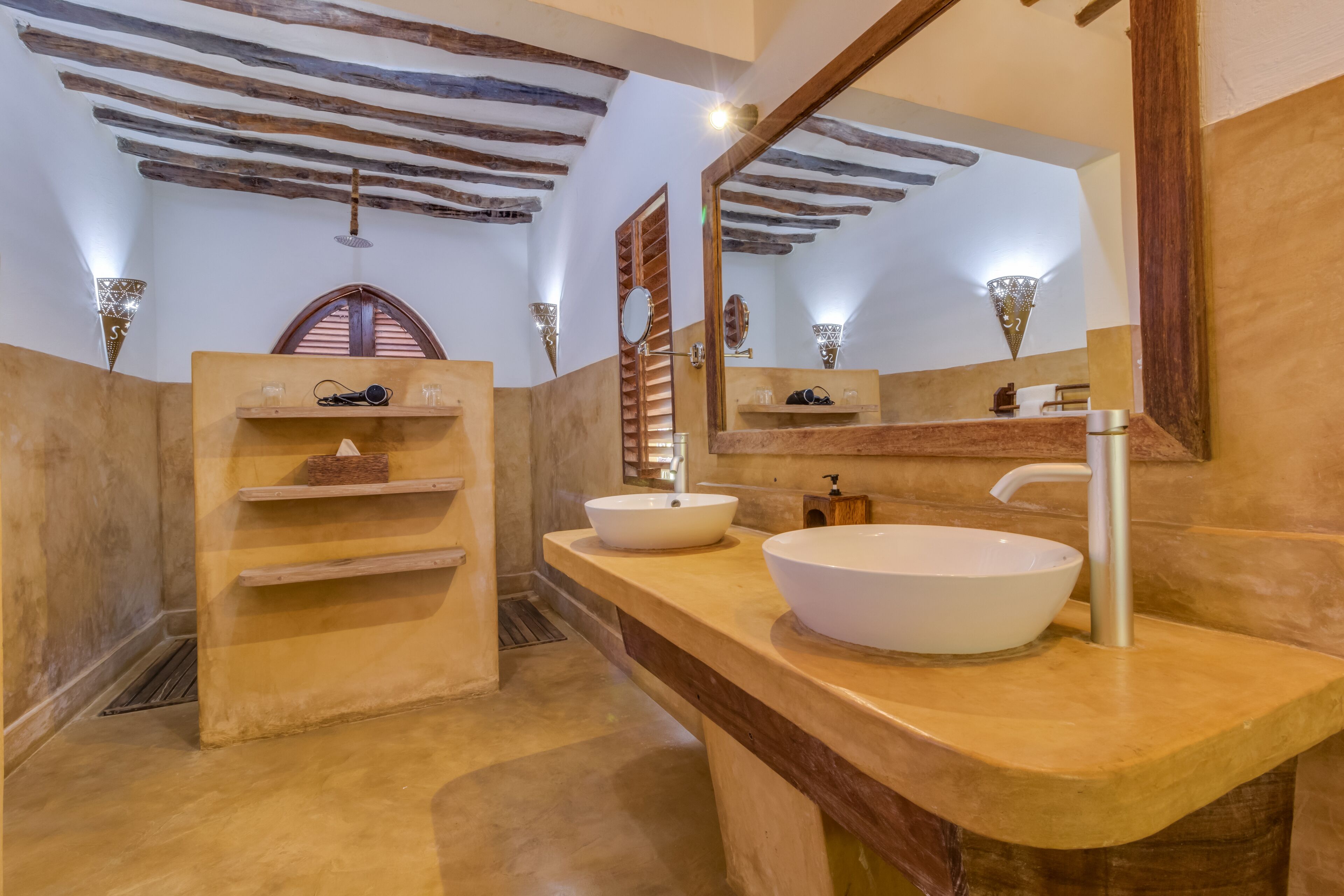 sea front villa | bathroom | shower, free toiletries, towels