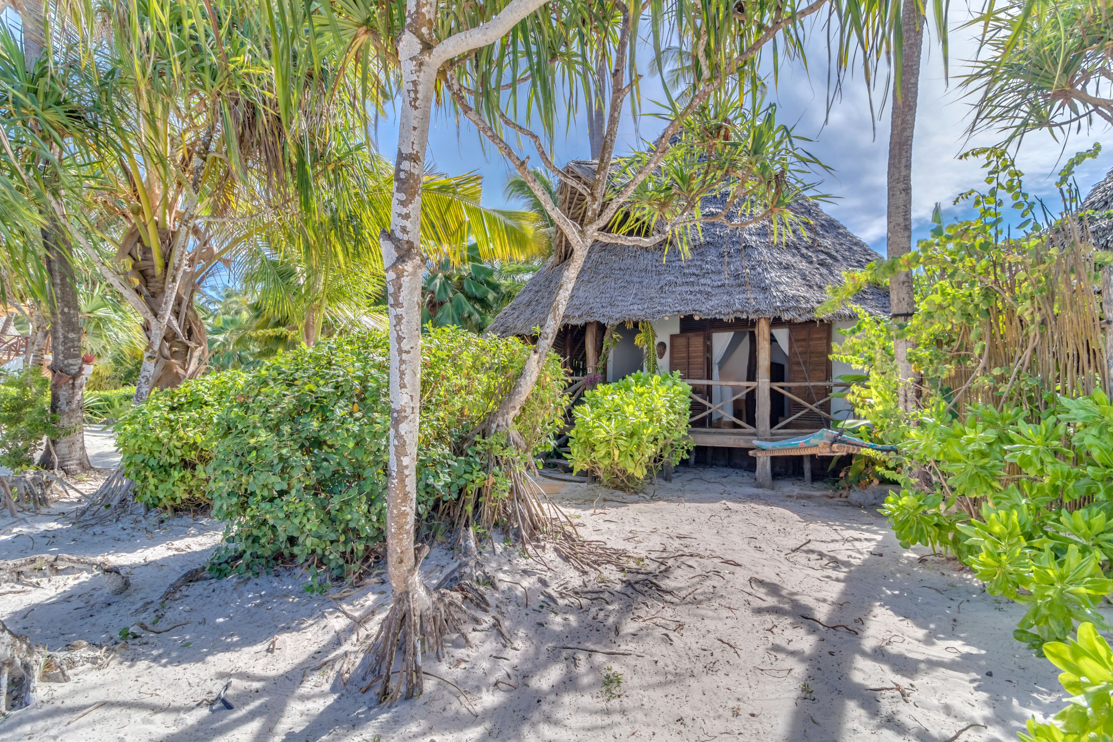 ocean front bungalow | garden view