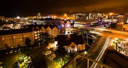 ONOMO Hotel Waterfront