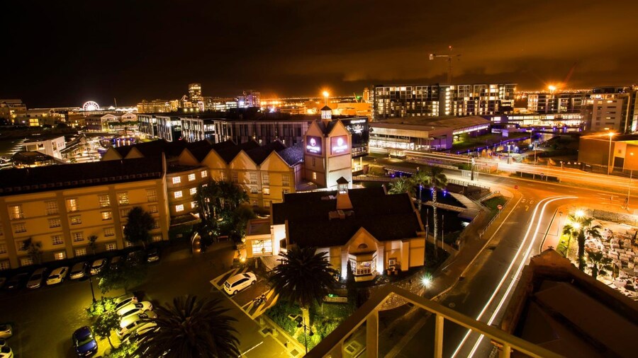 ONOMO Hotel Waterfront