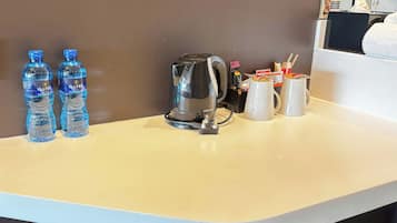 Camera Standard con 2 letti singoli | Caffè e/o macchina per il caffè