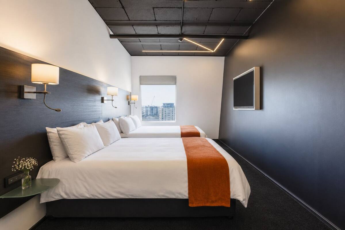 Standard Twin Room | In-room safe, blackout drapes, iron/ironing board (on request)