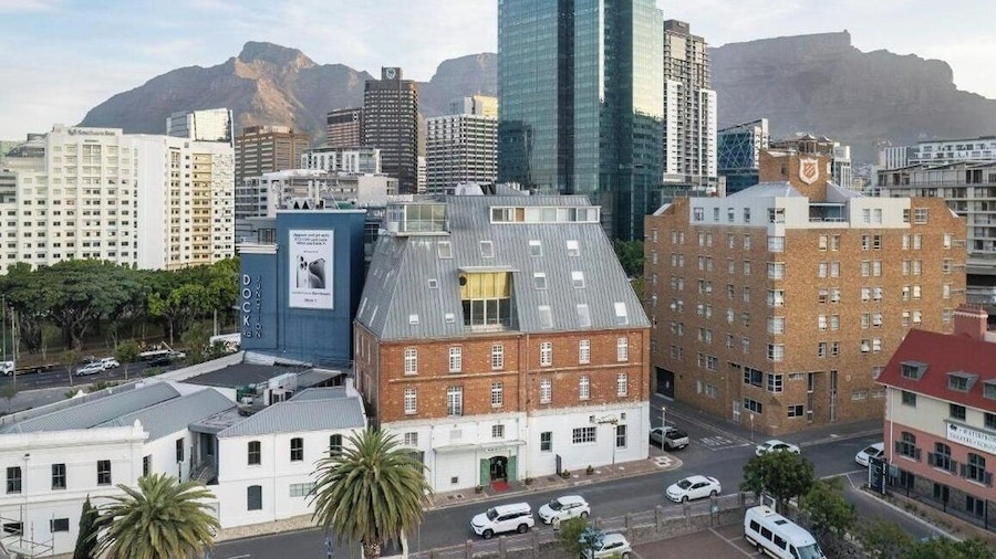 ONOMO Hotel Waterfront