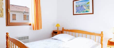 2 bedrooms, free WiFi