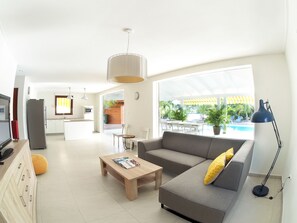 Deluxe Apartment, 2 Queen Beds, Accessible, Terrace | Living area - Luxury Apartments Curacao (Jan Thiel)
